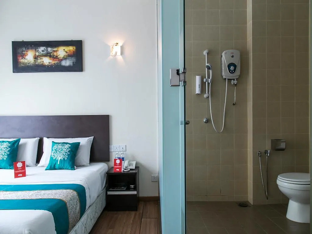 Oyo 208 Sens Hotel